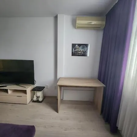 Апартаменты Near To Airport
